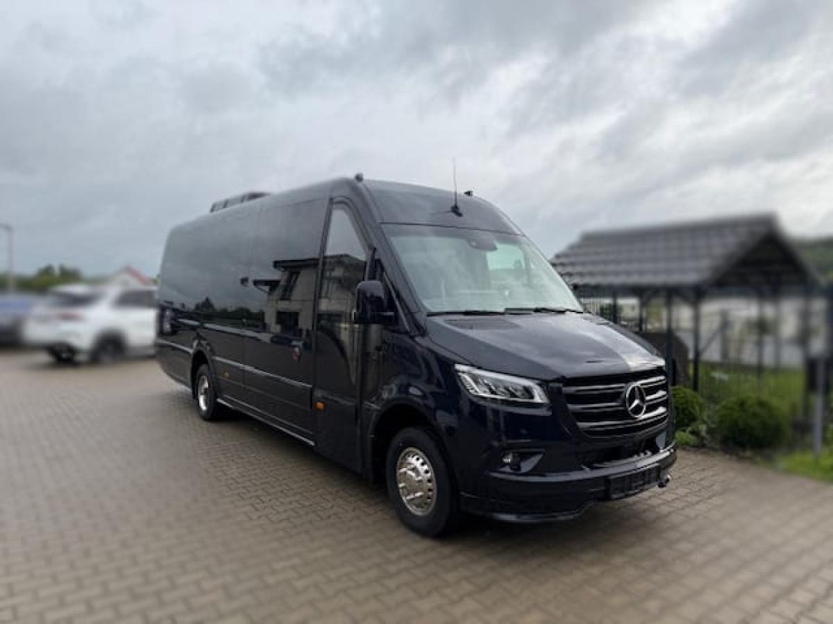 PHOTO-2025-11-27-15-39-55