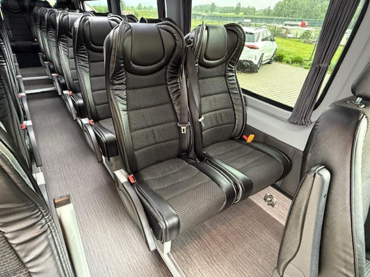 PHOTO-2025-11-27-15-39-5523